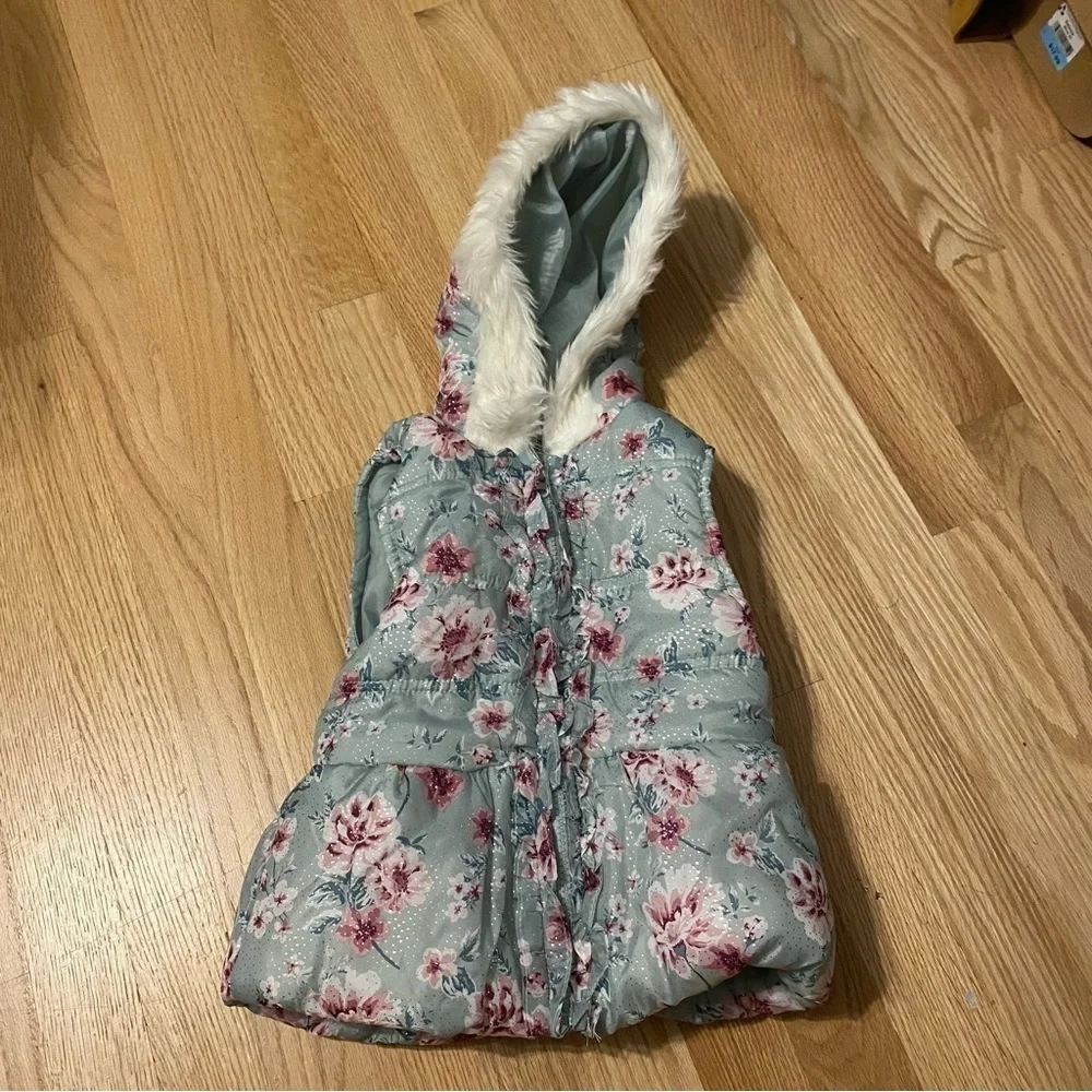 Little Lass Puffer Vest Hooded 4T Blue Floral Fur Lined Kids Girls Pink Ruffle